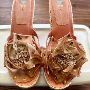 Dani Black Coral Orange Floral Raffia-Heel Sandals – Vero Cuoio Leather Sole